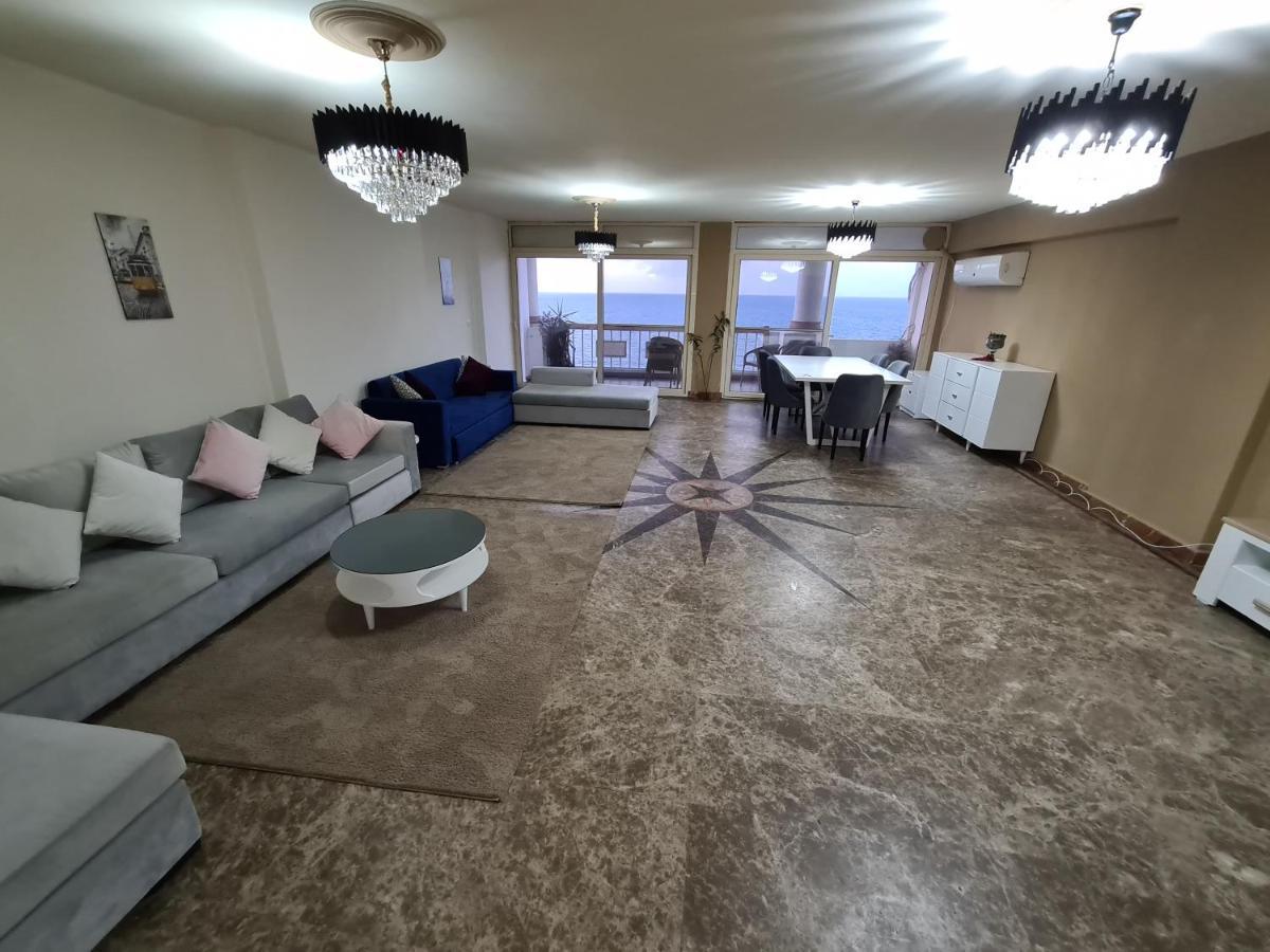 Midpoint Sea View - Families Only Apartment Александрия Екстериор снимка