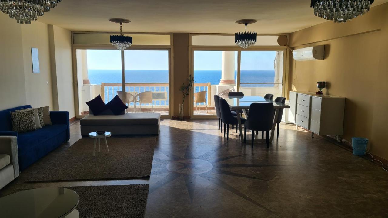 Midpoint Sea View - Families Only Apartment Александрия Екстериор снимка