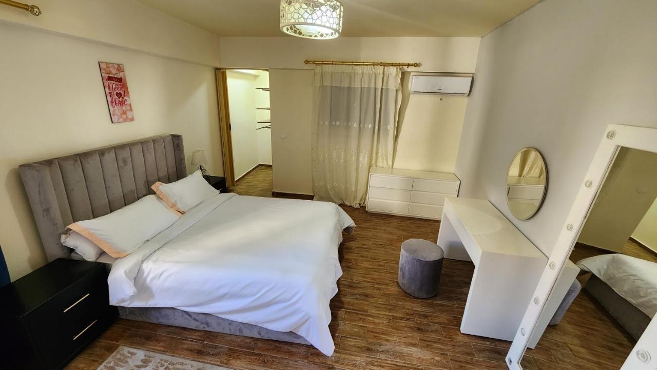 Midpoint Sea View - Families Only Apartment Александрия Екстериор снимка