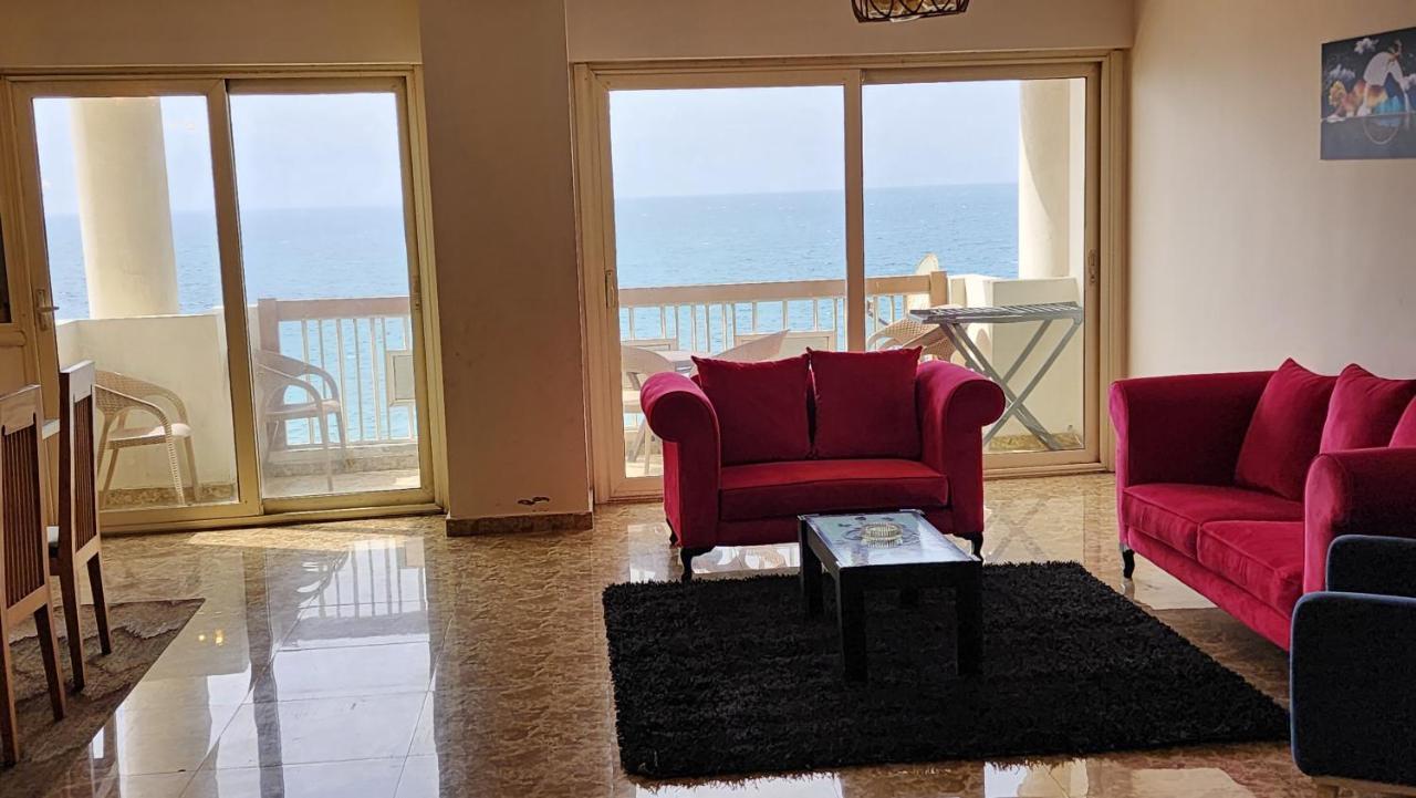 Midpoint Sea View - Families Only Apartment Александрия Екстериор снимка